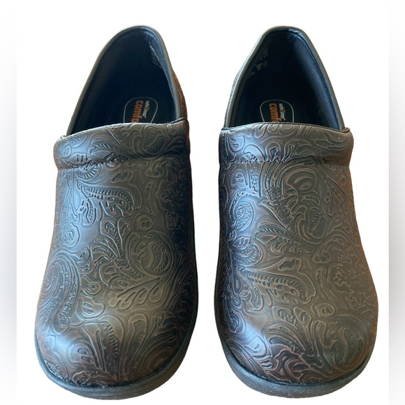 Safe T Step Gretchen Clog Non Slip Clogs - Picture 1 of 7